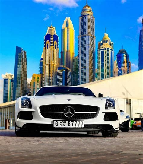 Désirable Mercedes AMG SLS à Dubaï | Mercedes benz dubai, Mercedes benz, Mercedes amg