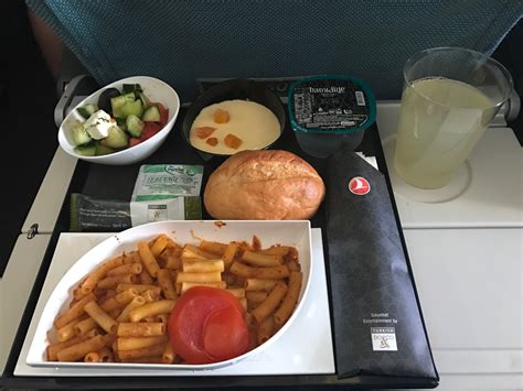 What Kind Of Food Does Turkish Airlines Serve In Longhaul Economy