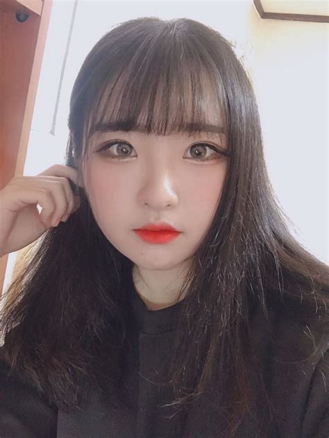 The Big Imageboard Tbib Girl Asian Black Hair Highres Korean Photo