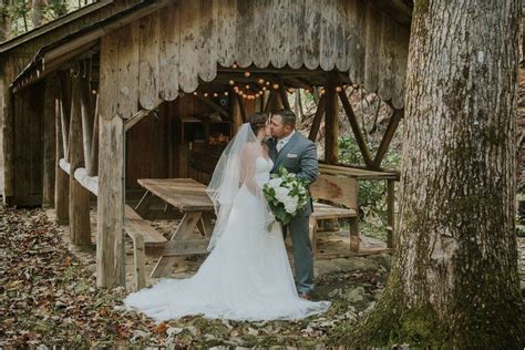 Rustic Wedding Venues Adventurous Weddings Northeast Tennessee