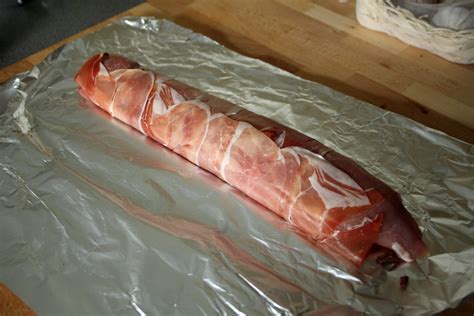 It is usually on the smaller side, but an extremely tender cut of meat. Repeat with the other piece of foil so the whole ...