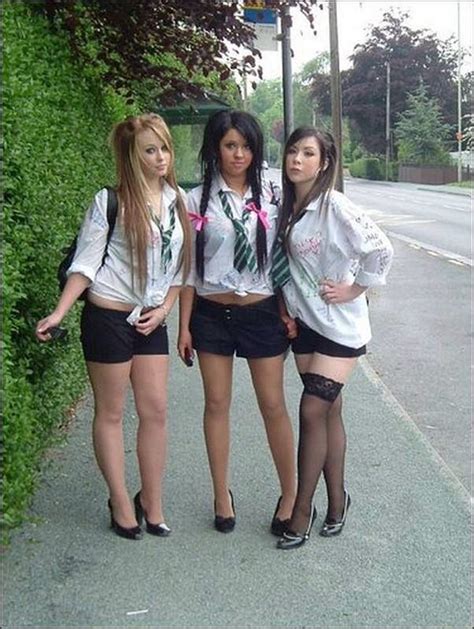 Красивые школьницы в нижнем белье фото