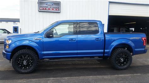 2015 Ford F150 Rough Country Leveling Kit