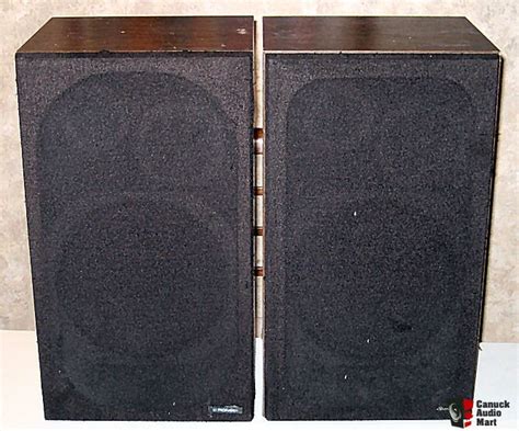 Pair Of Pioneer Cl 70 Speakers 8 0hms 40 Watts Photo 348969 Canuck