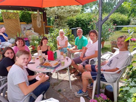 Bohlingen ist ein kleiner ortsteil von singen, nächstgelegen zum bodensee, schön in mitten. Der CVJM Singen Hohentwiel findet ein neues Zuhause | CVJM ...