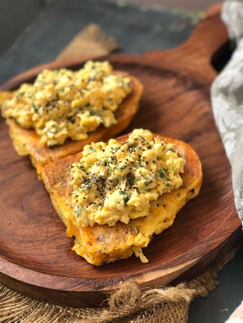 Savory French Toast With Cheesy Garlic Scrambled Eggs By Archana S Kitchen
