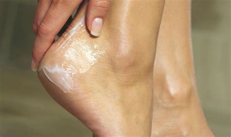 Type 2 Diabetes Symptoms Does Your Skin Look Like This On Your Feet