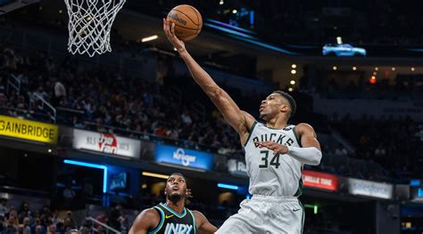 Giannis Antetokounmpo Made The Wrong Kind Of History After Scoring 54