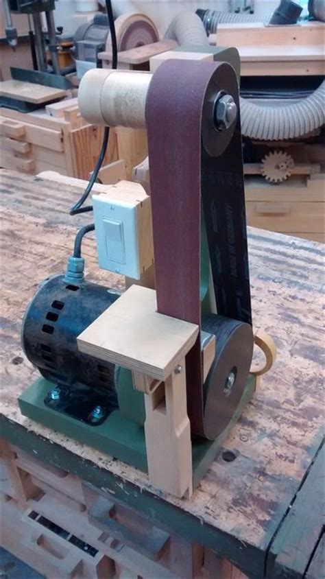 Once you own a stationary belt sander, it's hard to imagine life without one. Homemade Belt sander/grinder - by geekwoodworker ...