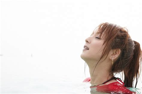 Japanese Bikini Stars Nozomi Sasaki In Water