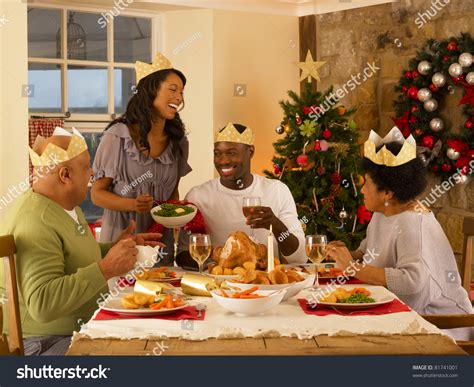 Carla hall vividly recalls the time she attended thanksgiving dinner at her husband's family's home in michigan, where the meal. Christmas Dinner Ideas African American - An african-american family enjoying their thanksgiving ...