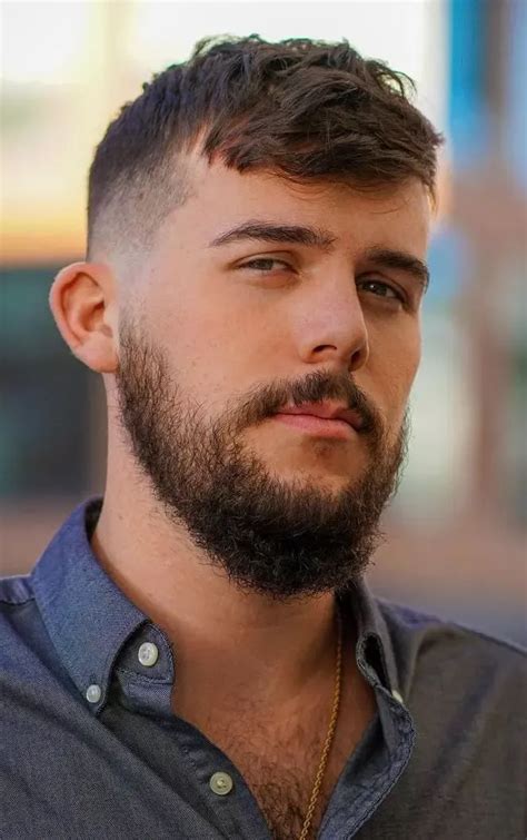 Top 30 Hairstyles For Men With Beards Haircut Inspiration Top Hairstyles For Men Haircuts For