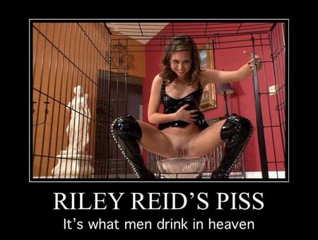 Riley reid piss