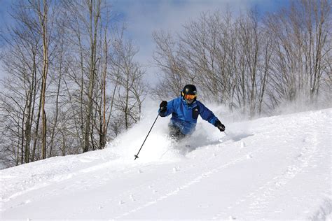 Explore Michigans Crystal Mountain On The Indy Pass Ski Mag