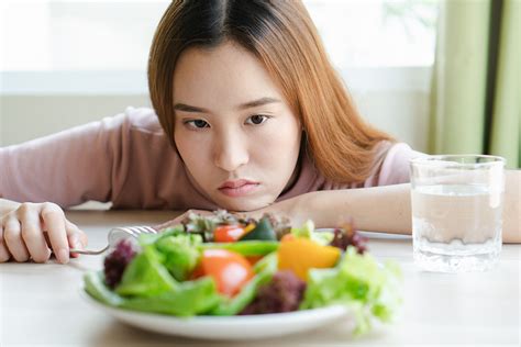 Eating Disorder Causes Women S Eating Disorder Treatment Maine