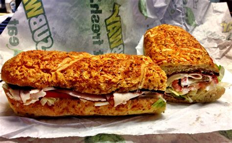 All You Need Know About Subway Italian Herb And Cheese Bread