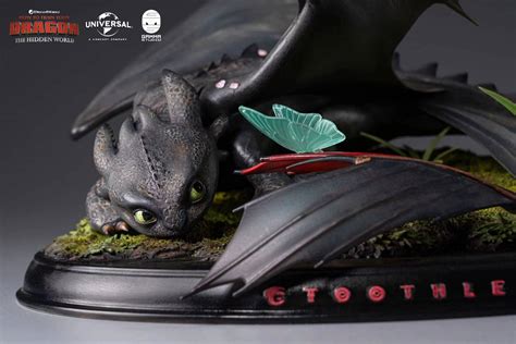 Gamma Studio How To Train Your Dragon Toothless And Light Fury Licensed