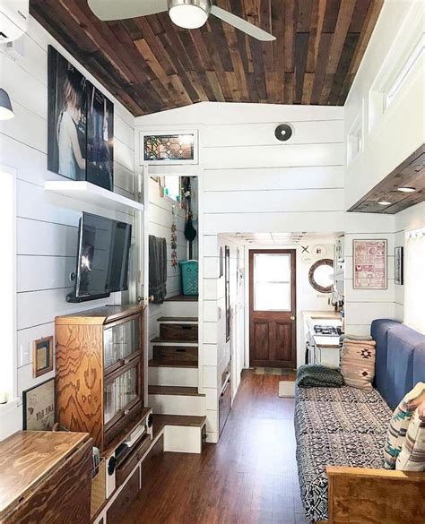 45 Amazing Tiny House Living Room Decor Ideas