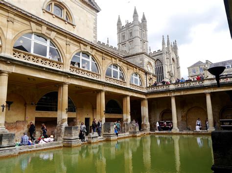 A Weekend City Guide To Bath England The Travelista