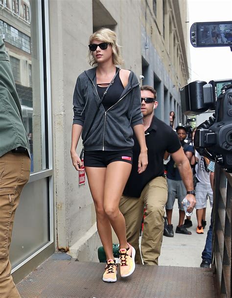 Taylor Swift In Shorts Arrives At A Gym In New York 08102016 Hawtcelebs