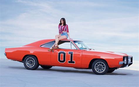 Live A Dukes Of Hazard Fantasy With This Charger General Lee