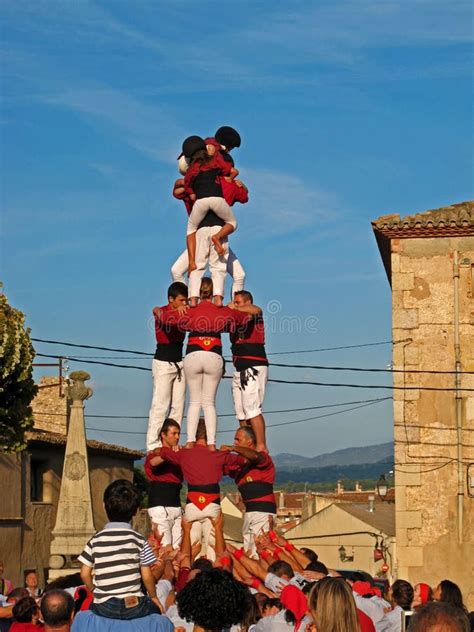 Torre Humana Catalan Em Montblanc Espanha Imagem Editorial Imagem De