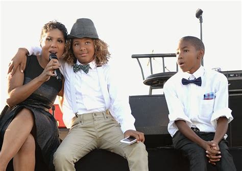 Mommy Time Toni Braxton And Her Two Sons