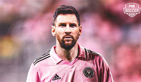 Who Is Lionel Messi Wiki Age Bio Net Worth Career Relationship