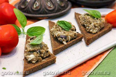 Икра из жареных баклажанов с вареным яйцом. Рецепт с фото Картинка - Икра из жареных баклажанов с вареным яйцом. Рецепт с фото