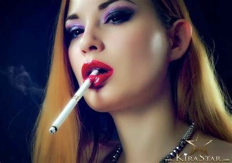 Pin En Hottest Girl World Sexy Smokers