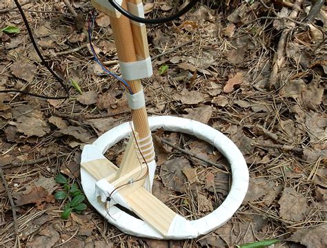 It is build with 555, coil and few other components. Homemade Metal Detector
