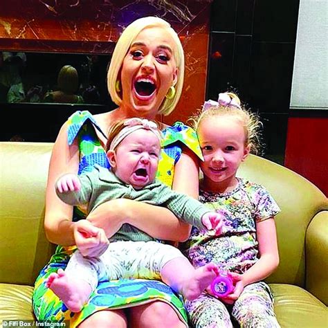 Katy Perry Shares Her And Daughter Daisy Doves Morning Routine The