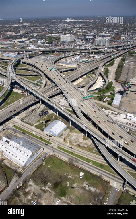 Interstate 10 And Us 90 Freeway Interchange In New Orleans Louisiana