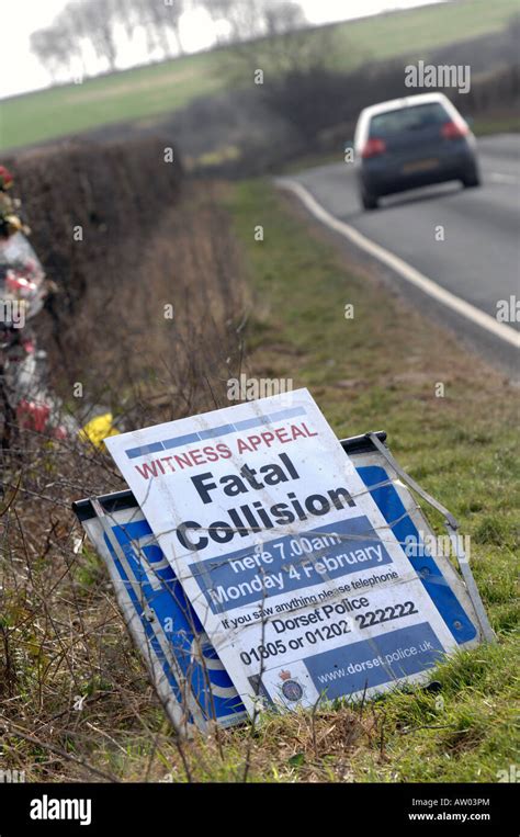 Witness Appeal Sign Following A Fatal Car Accident Stock Photo Alamy