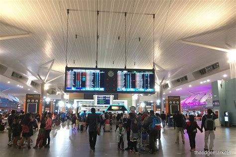 It is the arrivals hall, with immigration and customs, baggage claiming, access to hotel, transportation hub the skybridge links the main terminal building and the satellite building at klia2. MAHB to implement open-gate concept at KLIA, klia2 ...