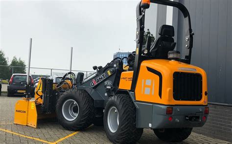 Giant V452t X Tra Hd Voor Heilig Rental Vms Machines