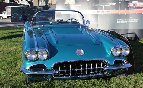 Video Gm Ceo Akersons 1958 Corvette To Be Sold At Barrett Jackson