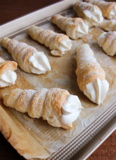 Easy Cream Horns Using Puff Pastry Cooking With Carlee