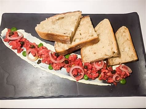 Marojevićev „šnit objavljen u španiji; New Menu at Market Street's Barsa Taberna Restaurant