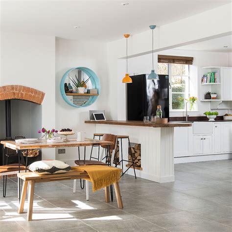 Dining table with bar stools. How to zone out an open-plan space - dedicate areas to ...