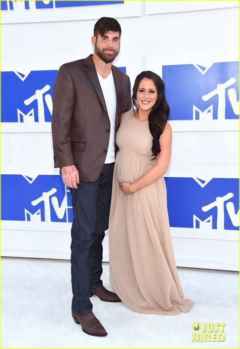 Mtv Fires Jenelle Evans Husband From Teen Mom 2 She Apologizes For His Homophobic Remarks