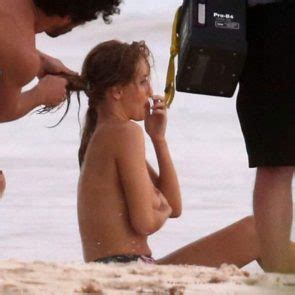 Rosie Huntington Whiteley Topless Jason Stathams Wife Seen Naked