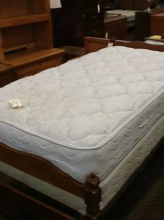 Largest assortment of mattresses and lowest price guaranteed. Twin Mattress and Box Spring - for Sale in Greenwich ...