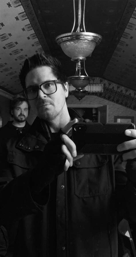 Crushhhh🖤 Ghost Adventures Funny Ghost Adventures Zak Bagans What To