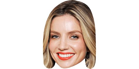 Annabelle Wallis Red Lips Maske Aus Karton Celebrity Cutouts