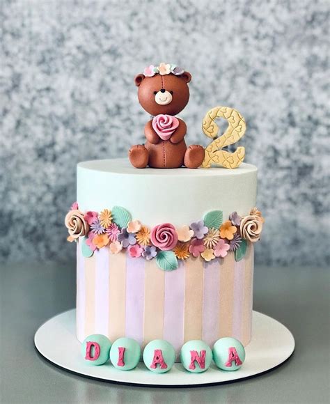 ماکت کیک خوشحالی فروش On Instagram “کیک تدی یک‌طبقه 😍 کیک تدی قشنگمون