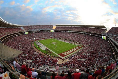 Alabama Ranked No 2 Stadium Experience In College Football