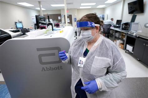 Abbott Laboratories Gets Boost From Us Covid 19 Testing Wsj