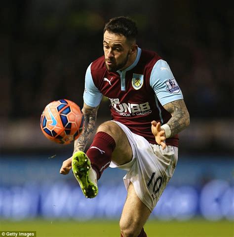 Bis zum ende der saison 2012/13 erzielte er wie im vorjahr drei treffer. Liverpool beat Manchester United to sign Danny Ings as ...