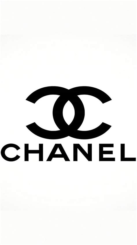 I'm saying black and white because a black logo has its color inverted when is put on dark backgrounds and viceversa, thus the black and white logo. Chanel wallpaper black and white | Chanel logo, Fashion ...